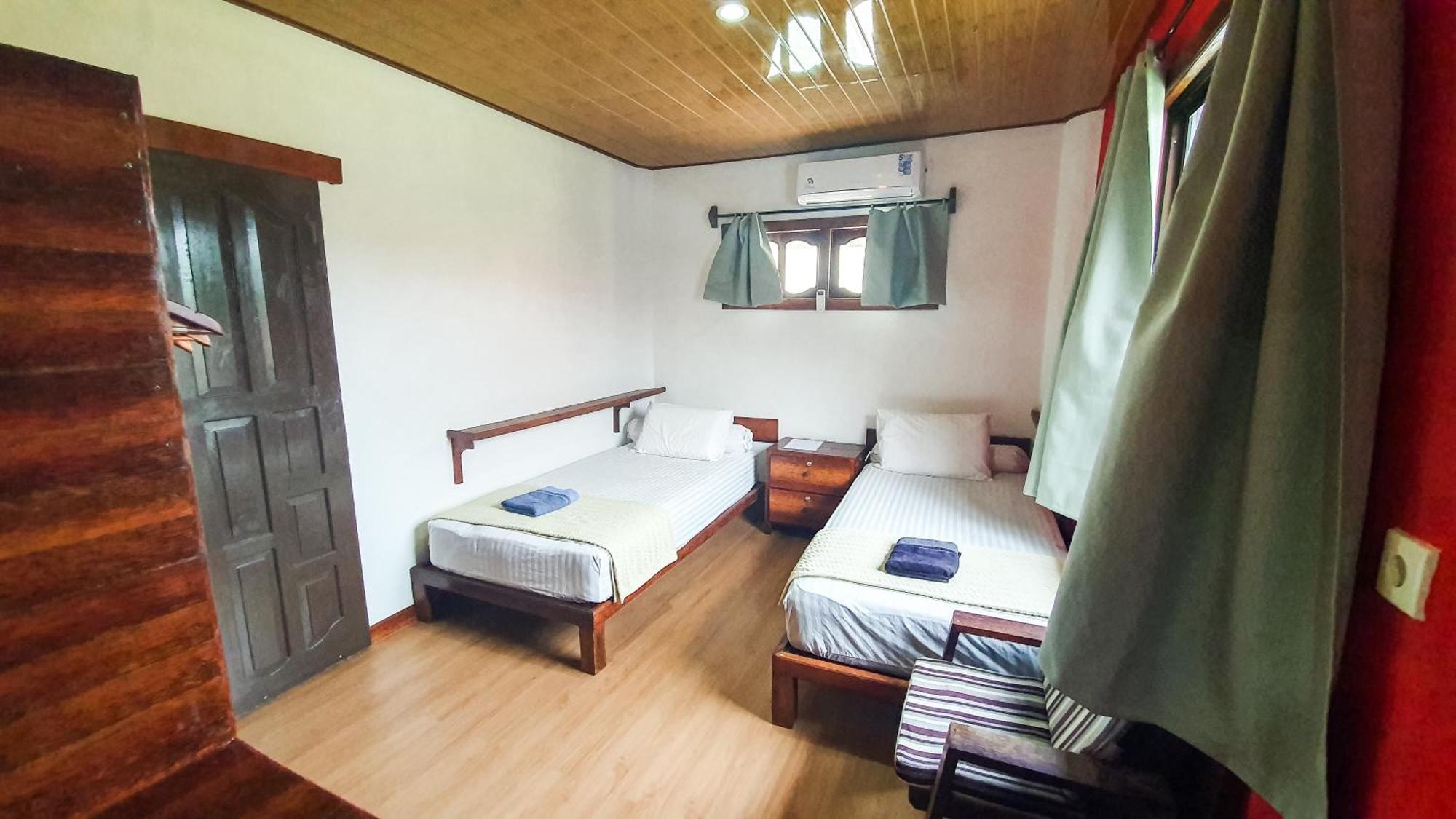 Jamburae Lodge Lagudri エクステリア 写真